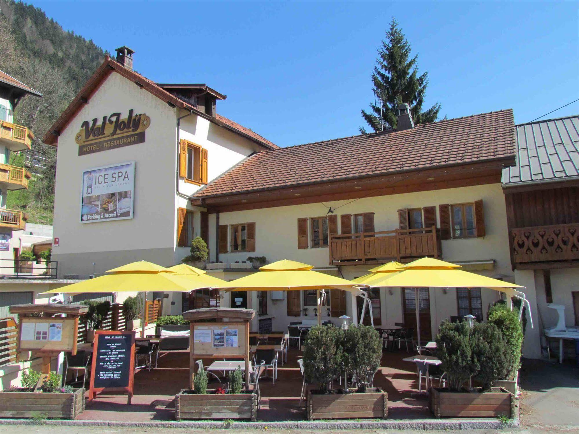 Hotel Val Joly Сен-Жерве-Ле-Бэн Экстерьер фото