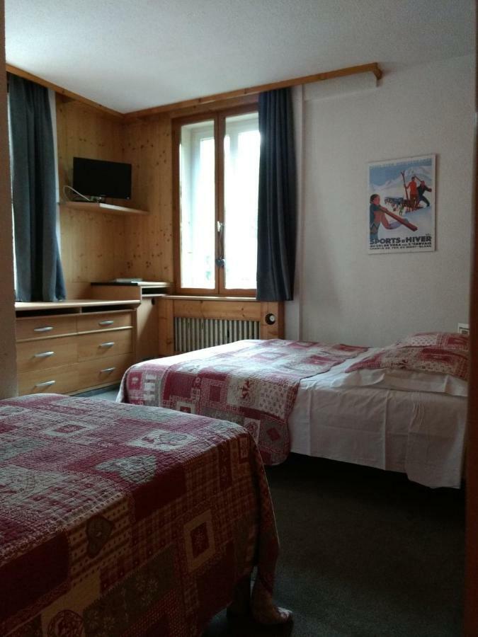 Hotel Val Joly Сен-Жерве-Ле-Бэн Экстерьер фото